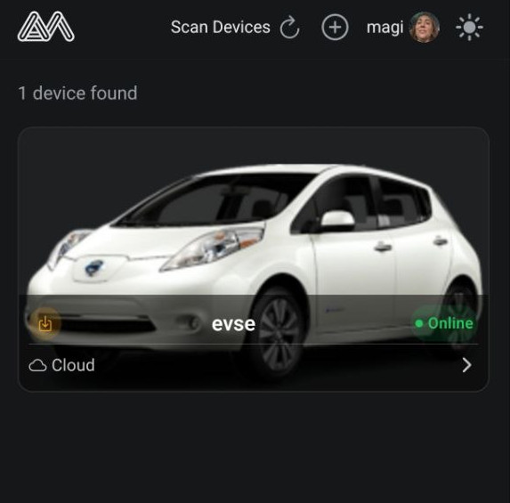 The device card showing the chosen photo